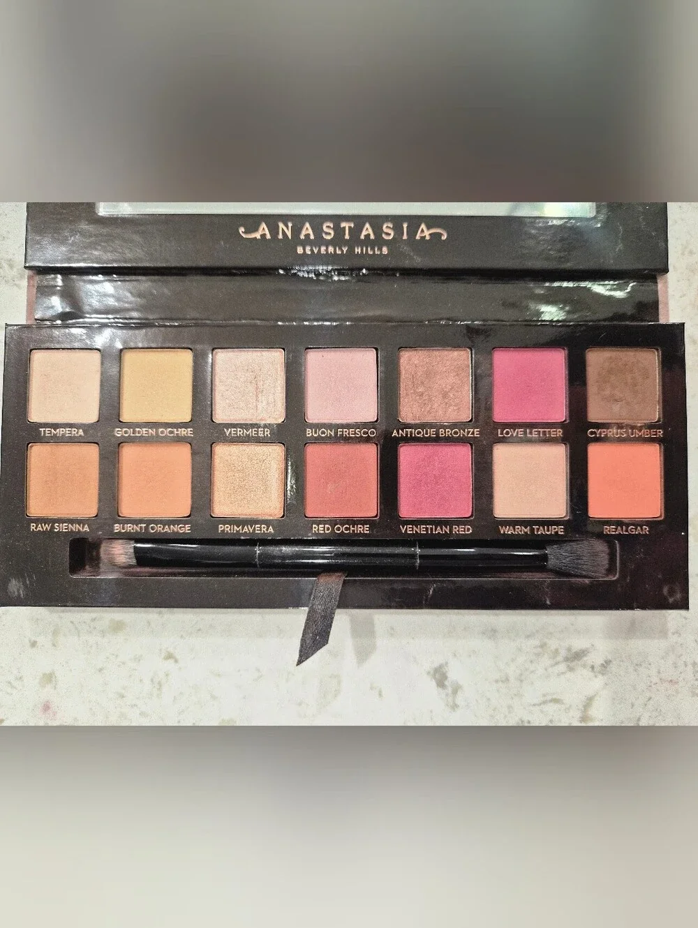 Anastasia Beverly Hills Modern Renaissance Eyeshadow Palette
